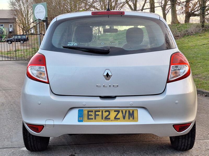 RENAULT CLIO