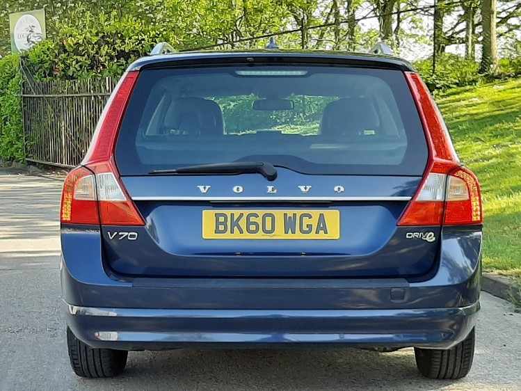 VOLVO V70