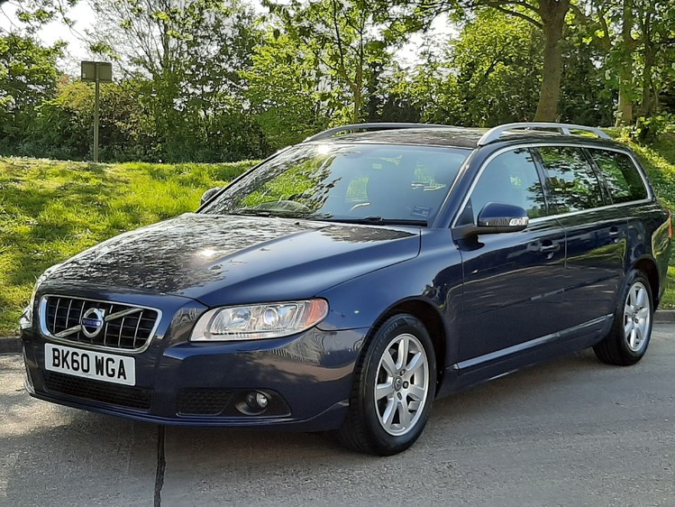 VOLVO V70