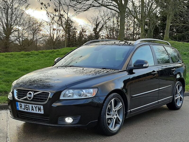 VOLVO V50