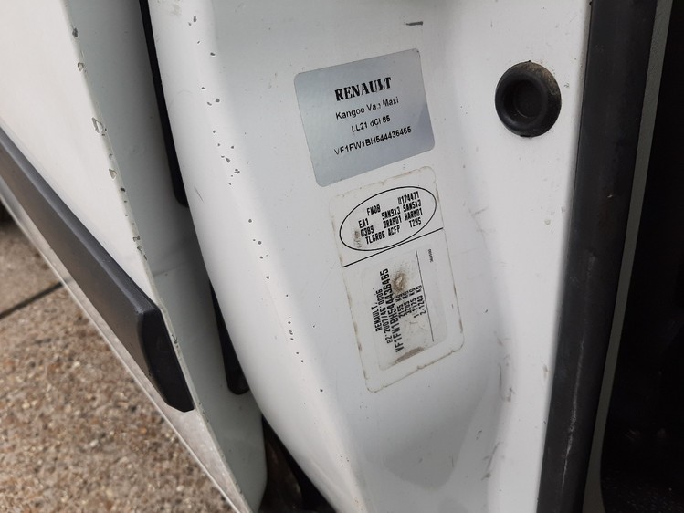 RENAULT KANGOO MAXI