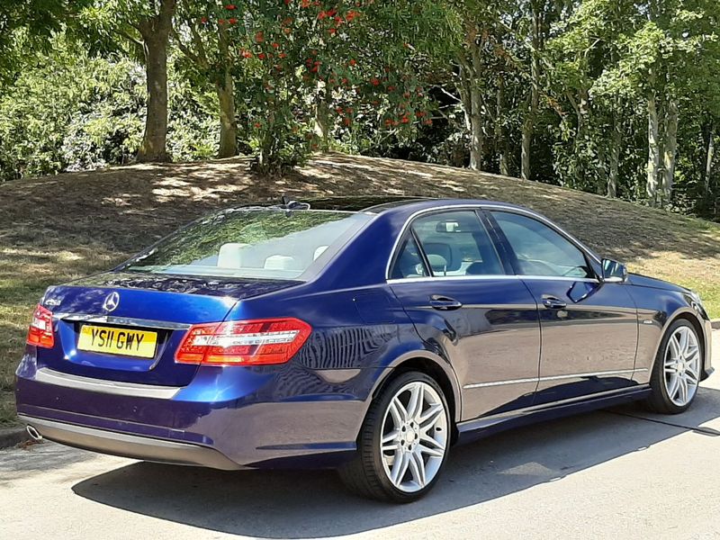 MERCEDES-BENZ E CLASS