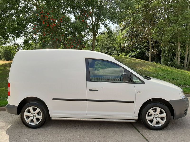 VOLKSWAGEN CADDY