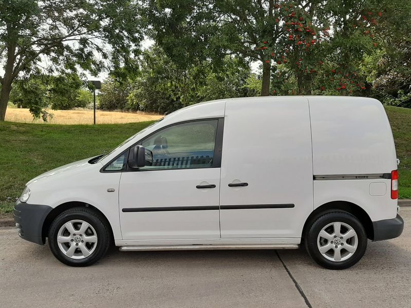 VOLKSWAGEN CADDY