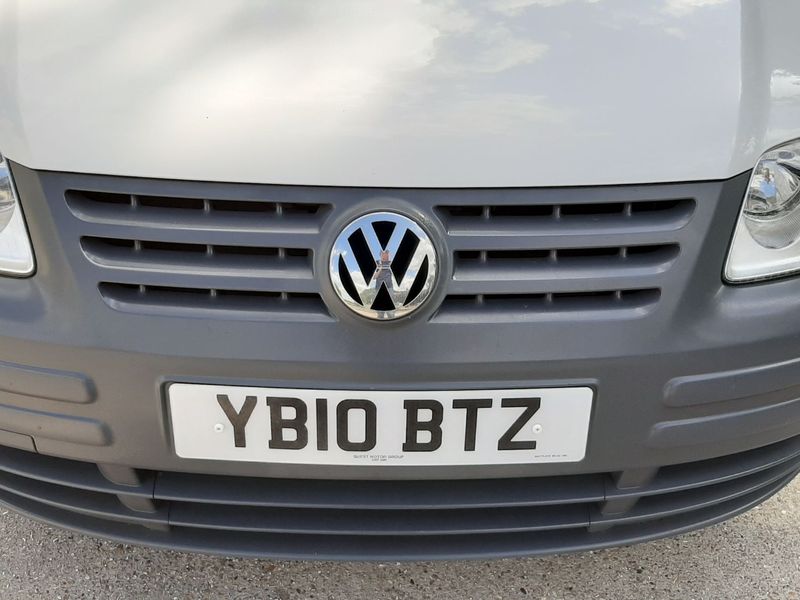 VOLKSWAGEN CADDY