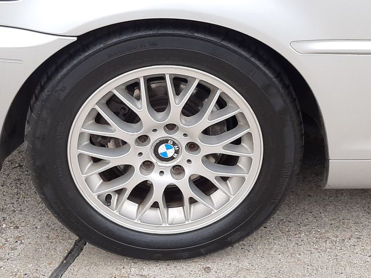 BMW 3 SERIES