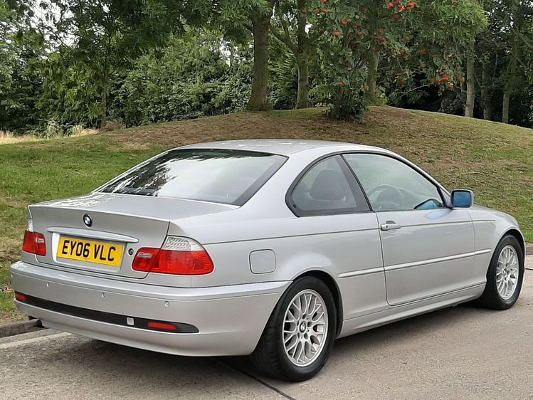 BMW 3 SERIES