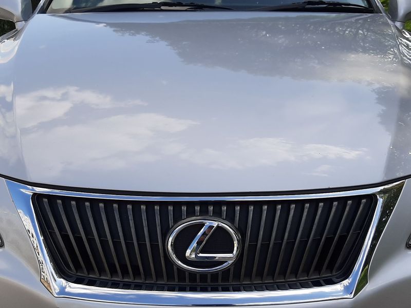 LEXUS IS