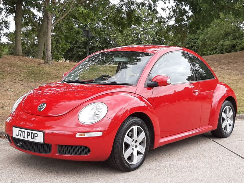 VOLKSWAGEN BEETLE