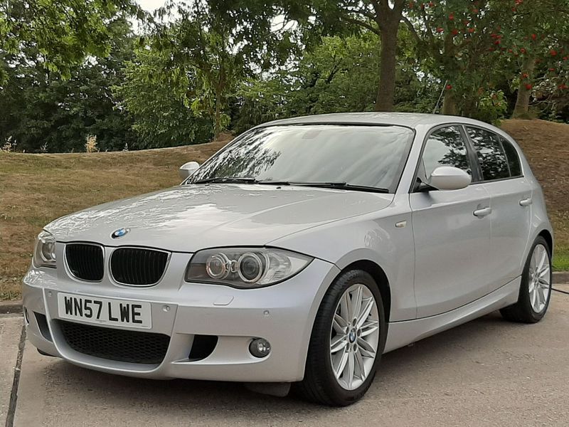 BMW 1 SERIES
