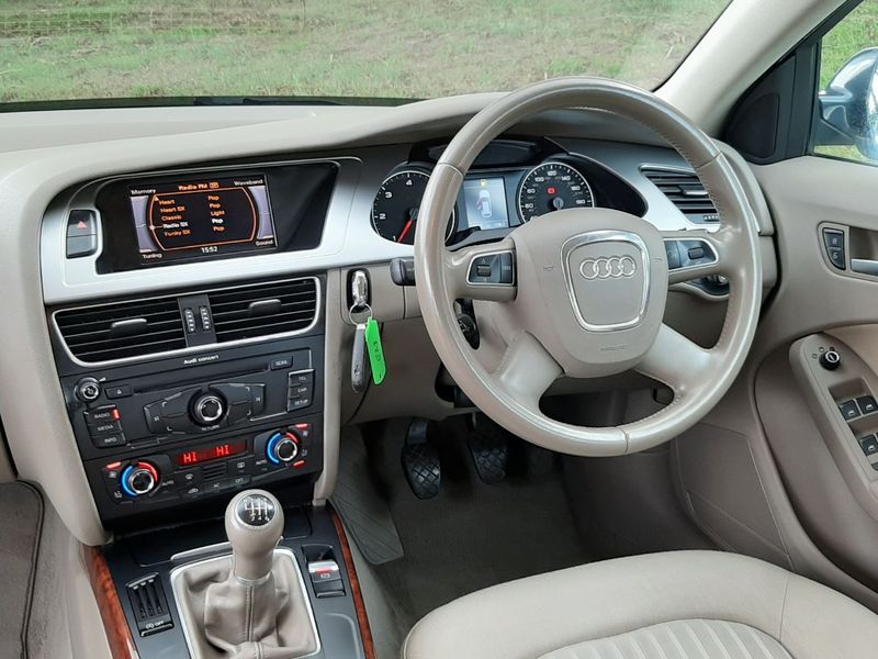 AUDI A4