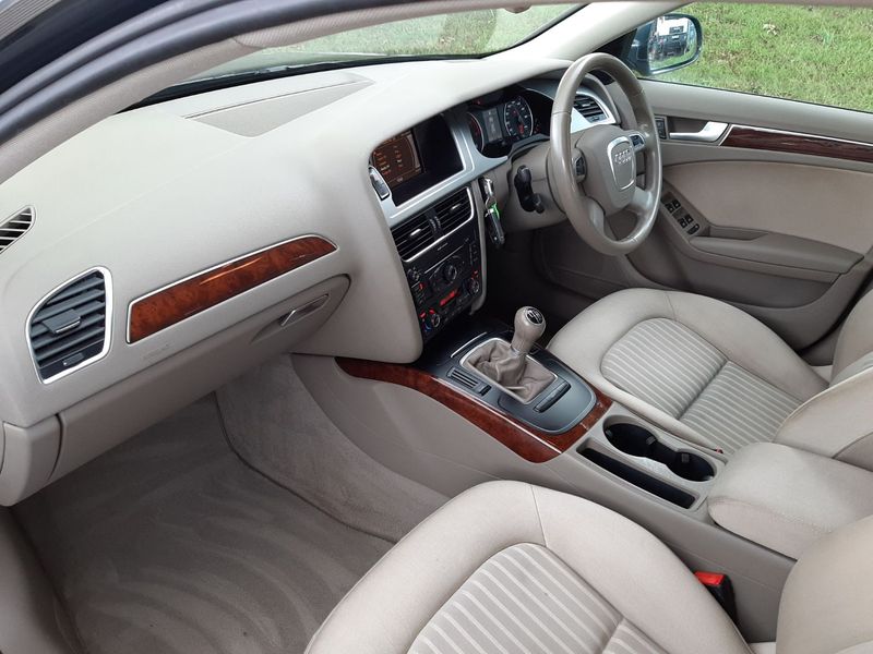 AUDI A4