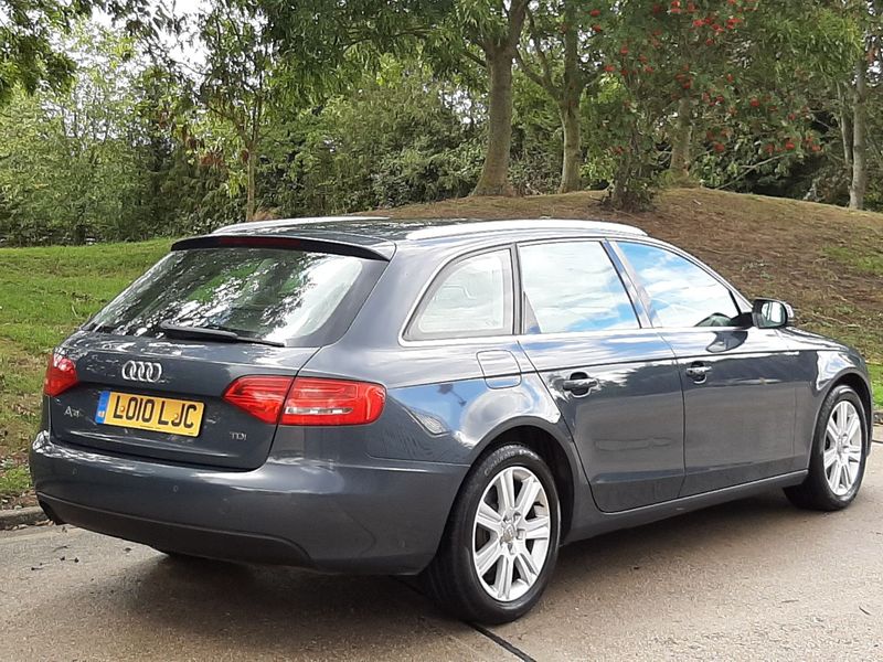 AUDI A4