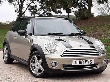 MINI HATCH COOPER - * SOLD *
