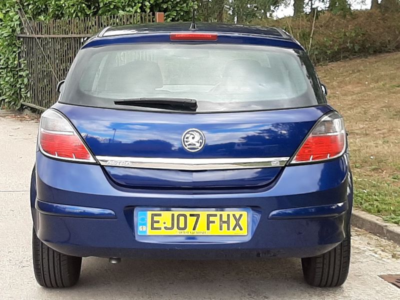 VAUXHALL ASTRA
