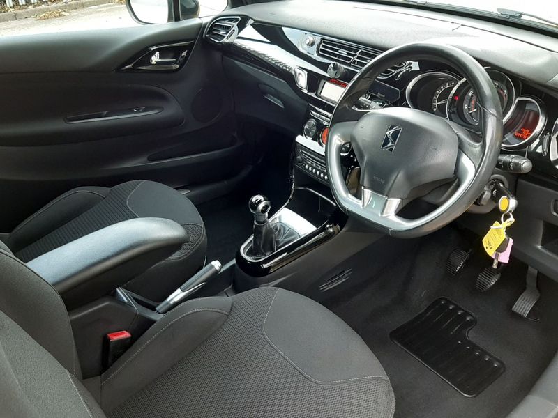 CITROEN DS3