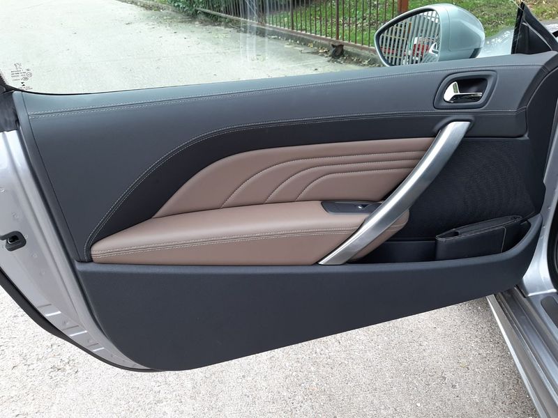 PEUGEOT RCZ
