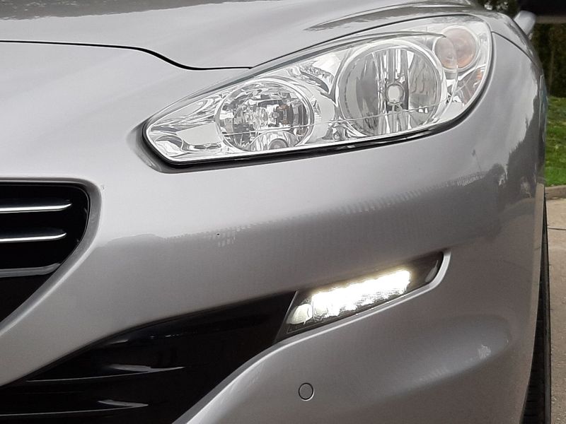 PEUGEOT RCZ