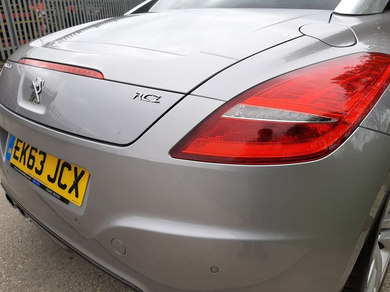 PEUGEOT RCZ