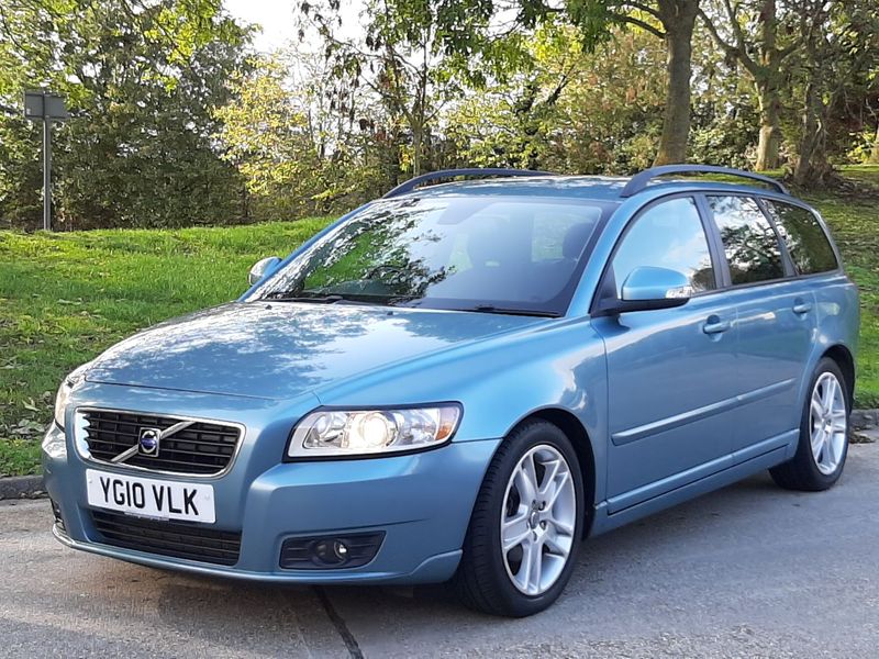 VOLVO V50