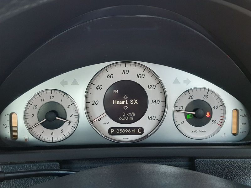 MERCEDES-BENZ CLK