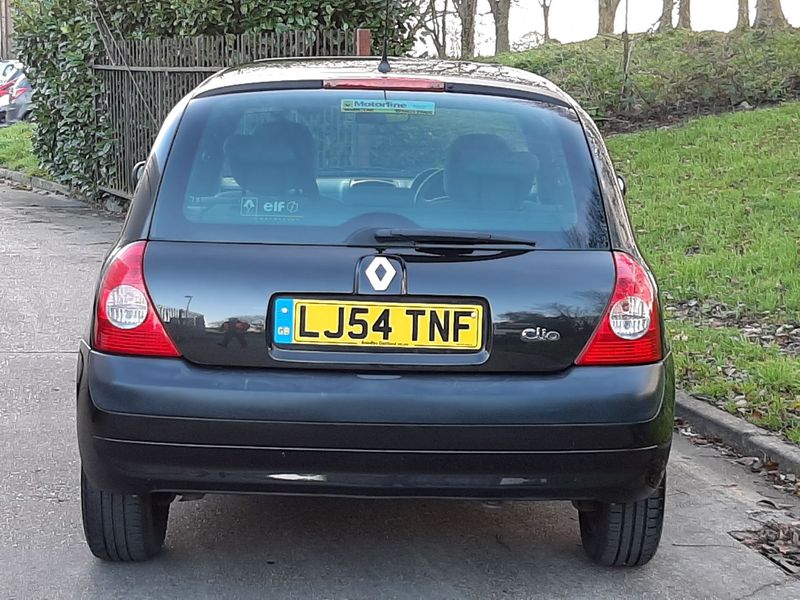 RENAULT CLIO