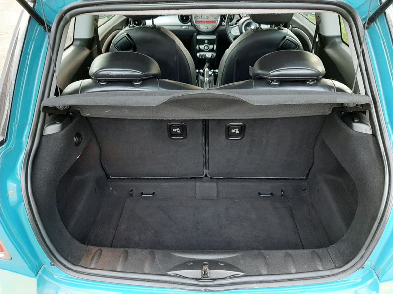 MINI HATCH COOPER
