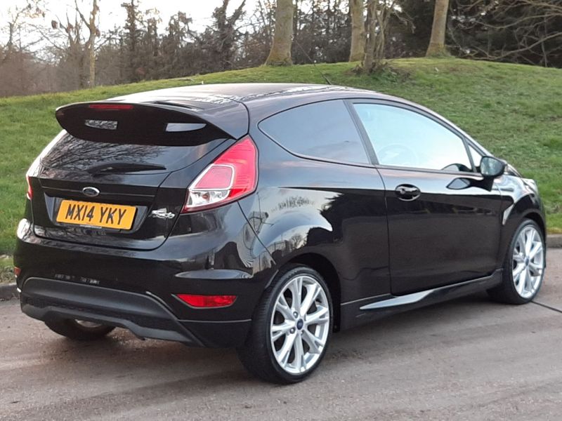 FORD FIESTA VAN