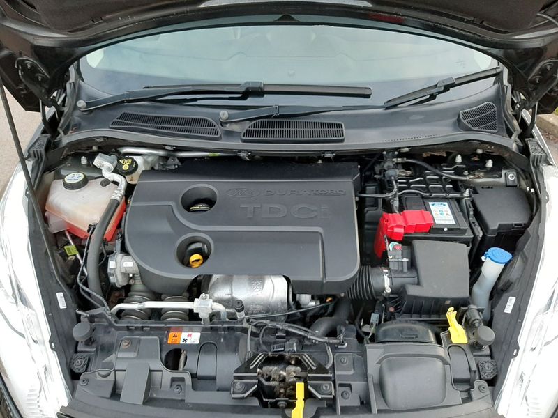 FORD FIESTA VAN