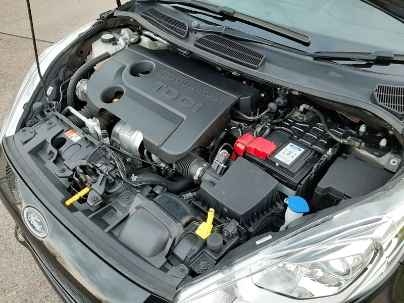 FORD FIESTA VAN