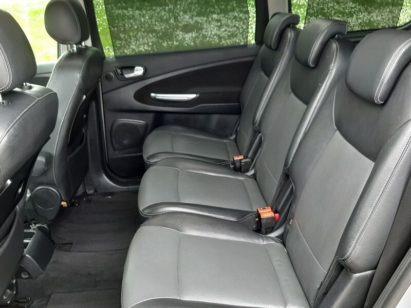 FORD GALAXY