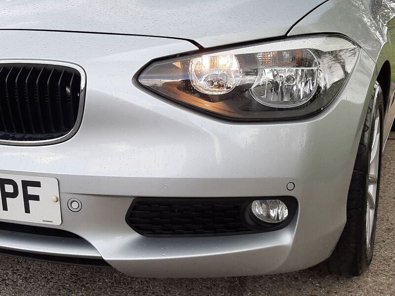 BMW 1 SERIES