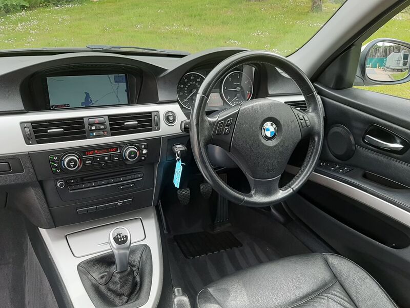 BMW 3 SERIES