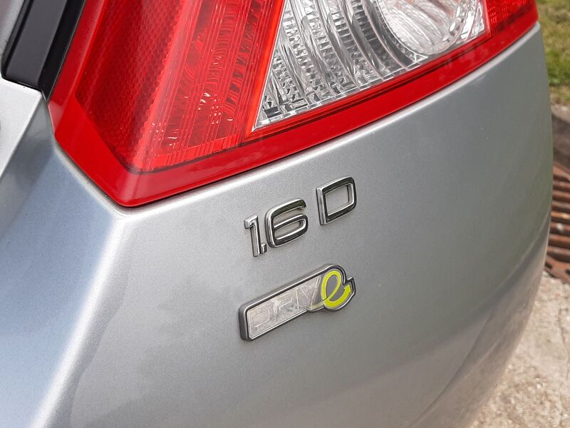 VOLVO C30