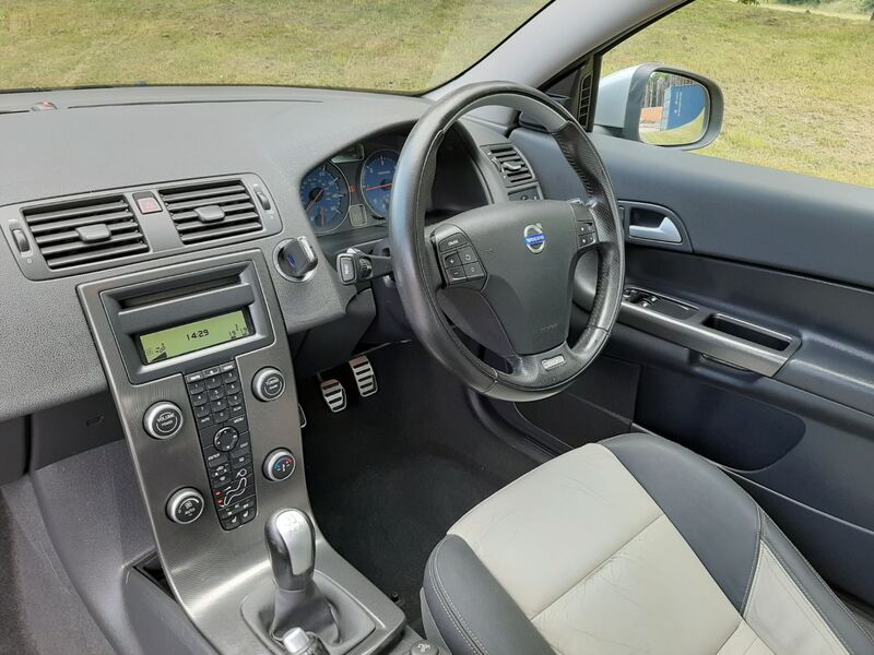 VOLVO C30
