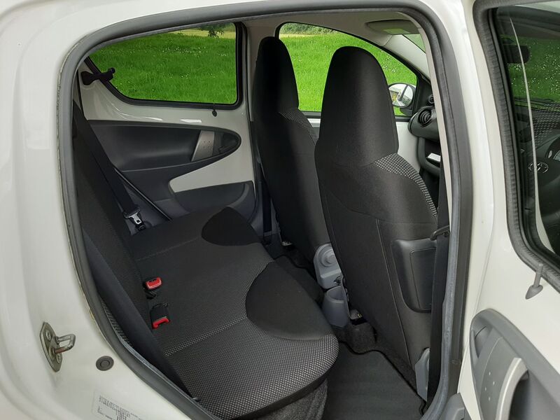 TOYOTA AYGO