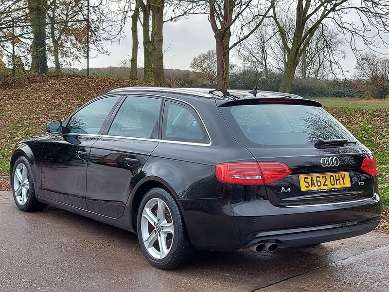AUDI A4