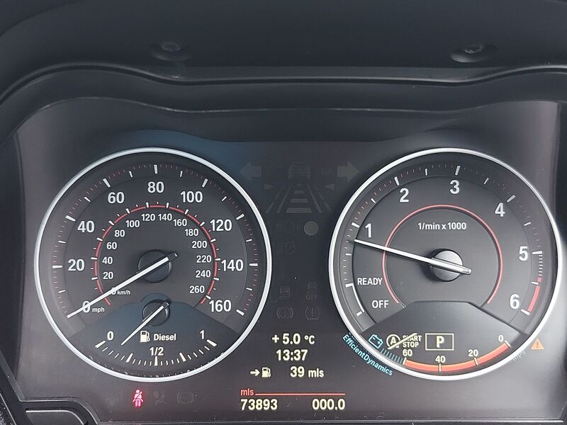 BMW 1 SERIES