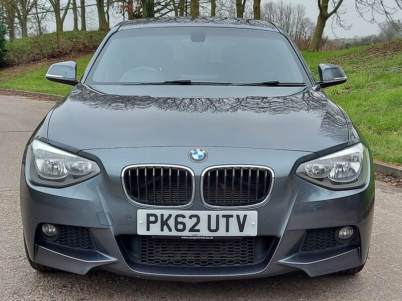 BMW 1 SERIES