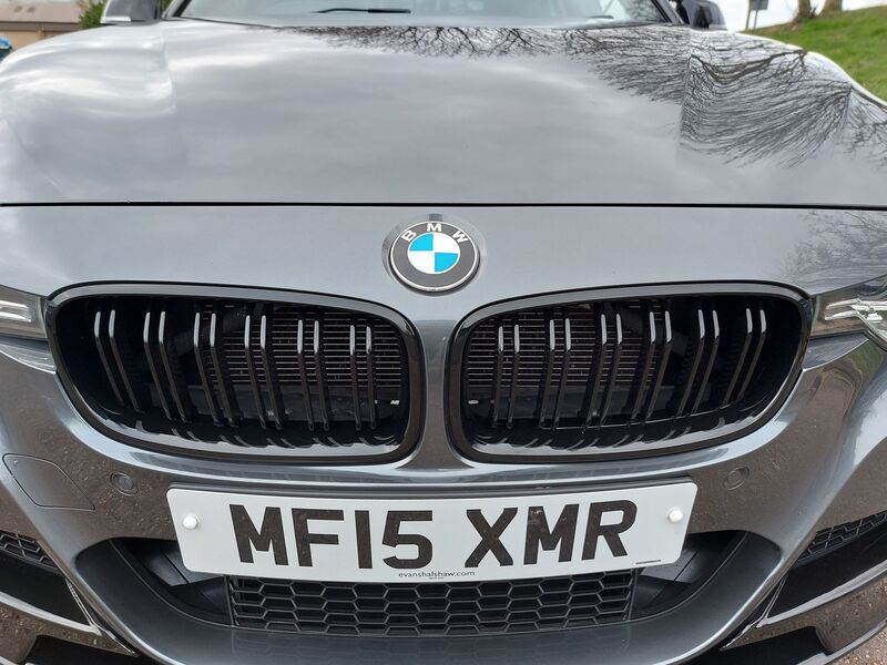 BMW 3 SERIES