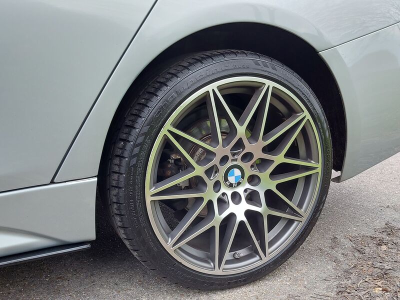 BMW 3 SERIES