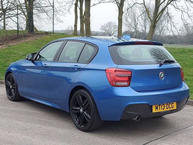 BMW 1 SERIES