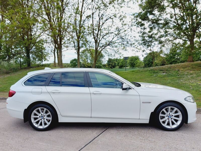 BMW 5 SERIES