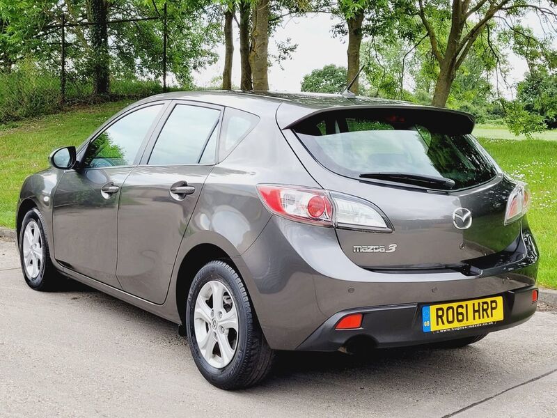 MAZDA MAZDA3