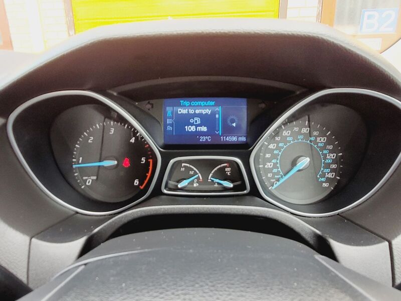 FORD FOCUS