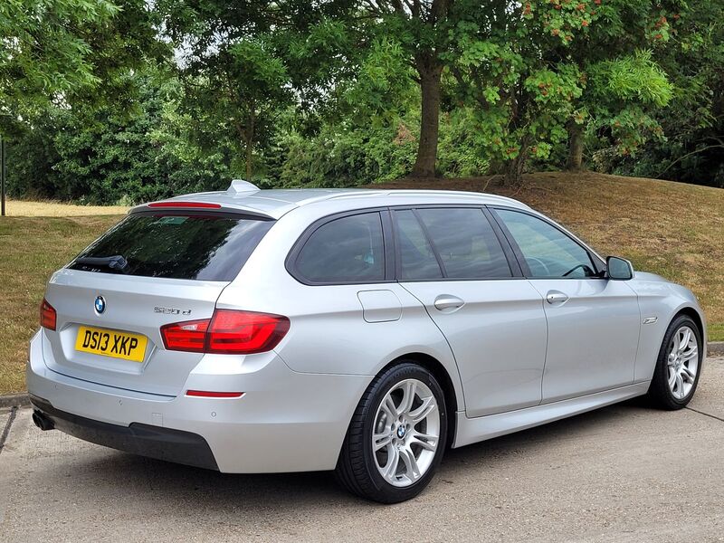 BMW 5 SERIES