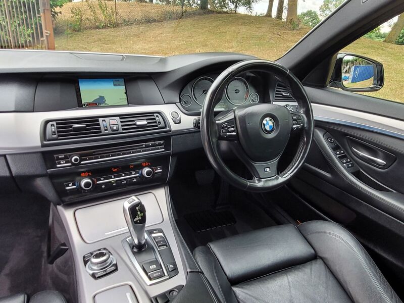 BMW 5 SERIES