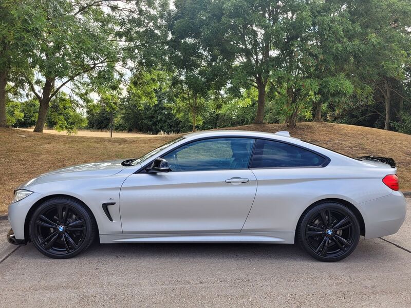 BMW 4 SERIES
