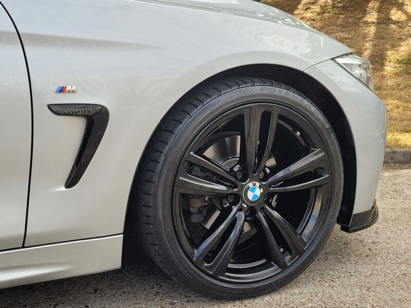 BMW 4 SERIES