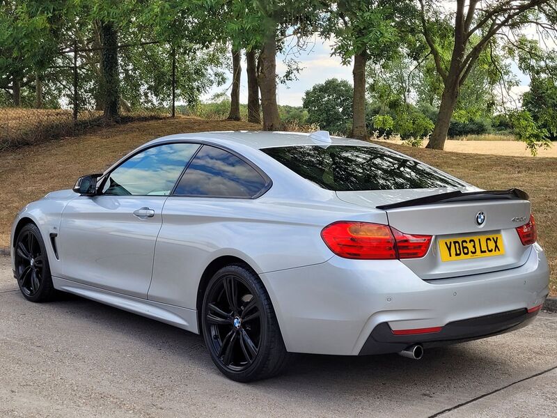 BMW 4 SERIES